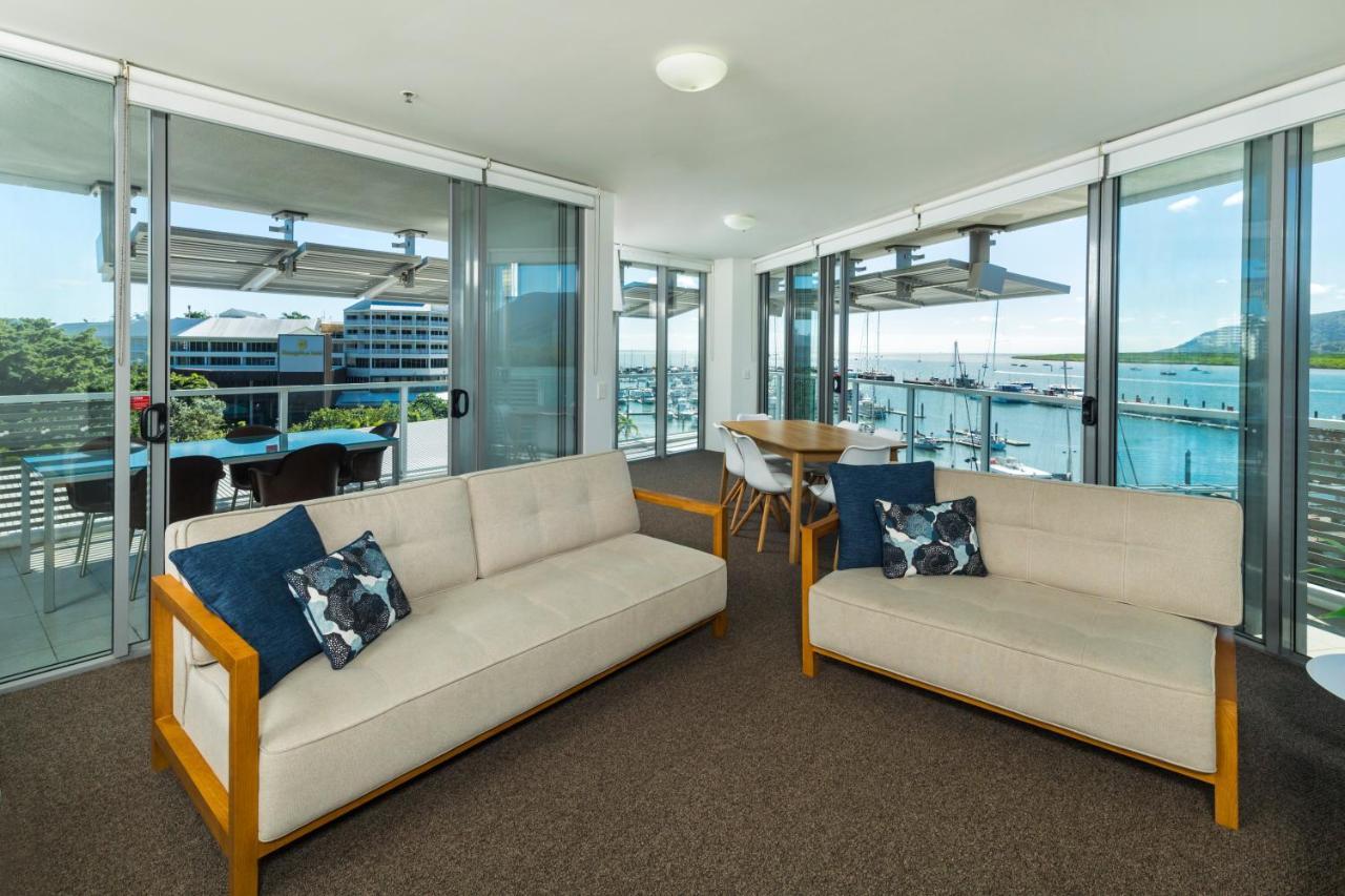 Aparthotel The Sebel Cairns Harbour Lights Extérieur photo